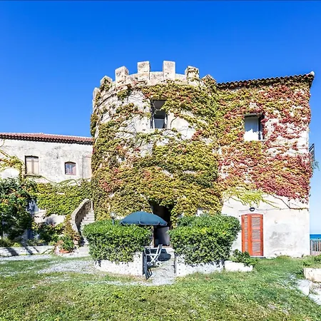 Romantic Beachfront Getaway Villa Santa Caterina dello Ionio